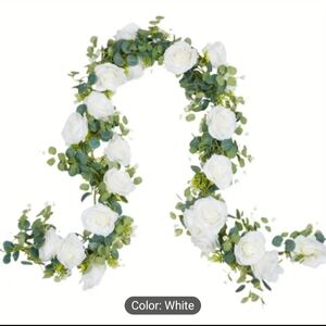 10 White Rose Garlands with Green Leaves